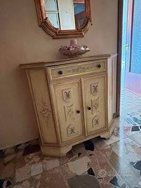 Mobile veneziano vintage in legno