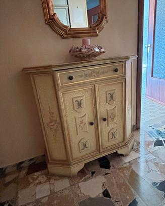 Mobile veneziano vintage in legno