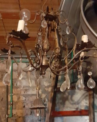 Lampadario a gocce antico