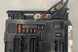 Centralina scatola fusibili Citroen Peugeot