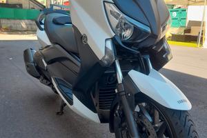 Yamaha Xmax 400