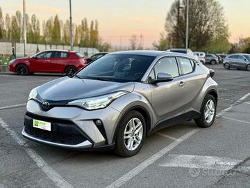 TOYOTA C-HR 1.8 Hybrid E-CVT Active