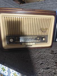 Radio giradischi Telefunken vintage