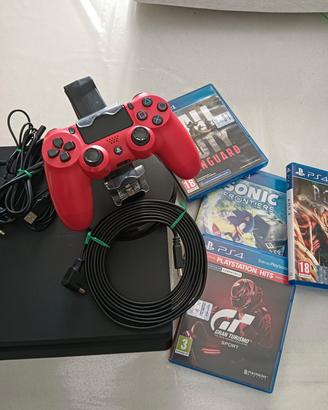 PlayStation quattro slim 