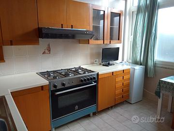 Stanza singola per studenti e/o trasfertisti