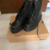 Dr. Martens Platform (41)