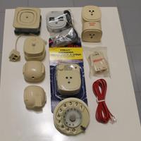 Ricambi-Materiale telefonico nuovo
