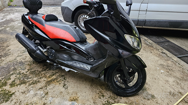 Tmax Yamaha
