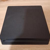 PLAYSTATION 4
