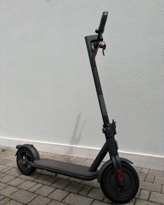 Monopattino elettrico Xiaomi 4 (190€ trattabile)