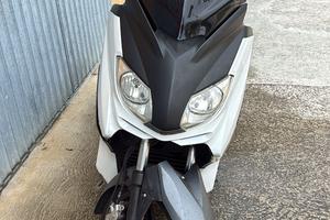 Yamaha Xmax 125 anno 2012 km 53000
