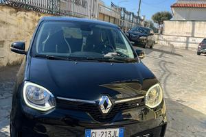 Renault Twingo E-Tech Electric Urban Night