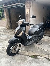 Piaggio Beverly 300 ie