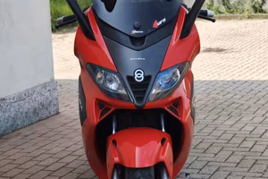  Gilera Nexus 500
