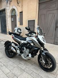 MV AGUSTA STRADALE 800