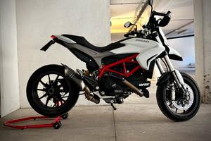 Ducati Hypermotard 939 Star Withe Silk