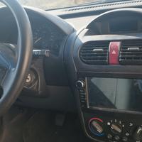 Opel corsa 1.0  5 p confort