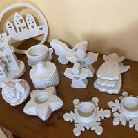 Piccole statue in gesso.