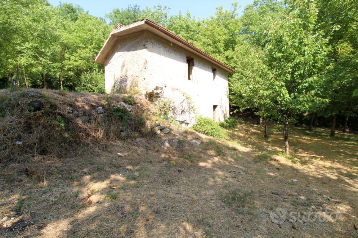 RUSTICO A POGGIO NATIVO - Vista 2