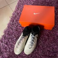 scarpe da calcio professionali NiKe