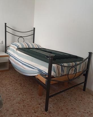 letto in ferro battuto  singolo 