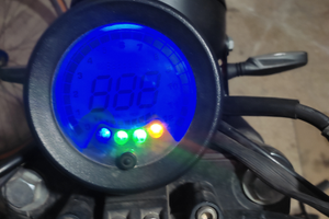 Moto 125 Benelli k .ligkt