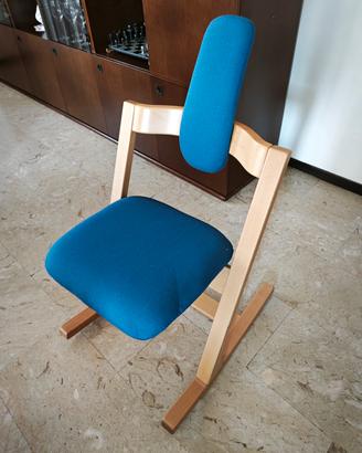 Sedia Stokke Pendulum  blu