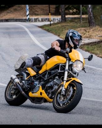 Ducati Monster ASI m900