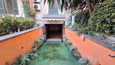 V. F.M. Briganti - Villa con Giardino e posto auto