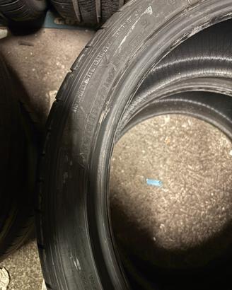 295/35 R21 107Y