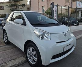 Toyota iQ 1.0