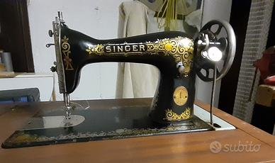 Macchina da cucire SINGER vintage, con  mobiletto