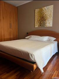 Letto in noce condizioni perfette