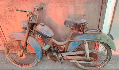 Motorino Vintage Atala Da Restauro