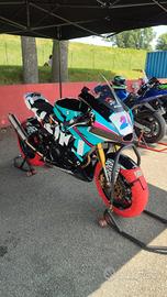 SV 650 solo pista