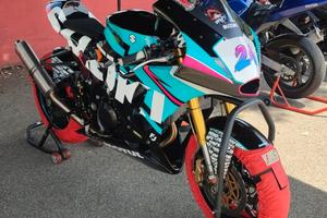 SV 650 solo pista