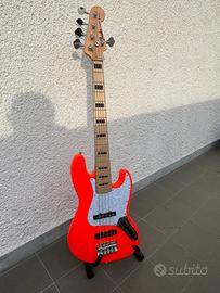 Basso Fender Jazz 5 corde assemblato