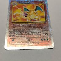 carta Pokemon Charizard reverse holo