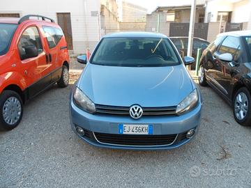 Volkswagen Golf 1.6 TDI DPF 5p. Highline