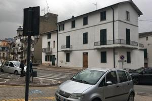 Casa indipendente in Piazza Roma, Gessopalena