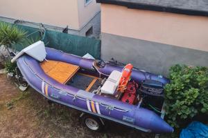 Gommone Nuova Jolly Tropea hypalon 430 evinrude 35