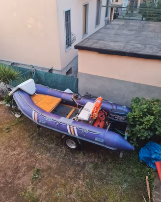 Gommone Nuova Jolly Tropea hypalon 430 evinrude 35
