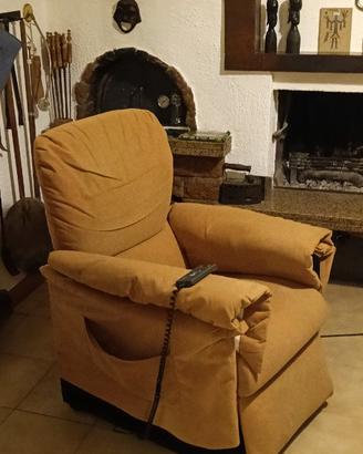 Poltrona reclinabile