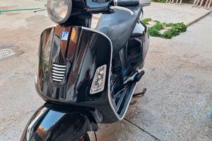 vespa gts 300