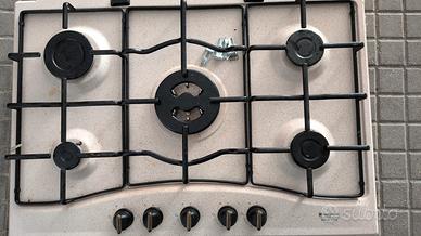 Piano cottura Hotpoint Ariston 5 fuochi