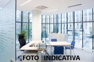 Immobile di 750 m² a Pastorano