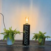 🔥 Lampada da Tavolo Artigianale in Legno – Stile 