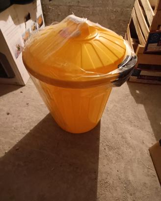 Bidone spazzatura