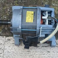 MOTORE  LAVATRICE AEG  124 309 904 