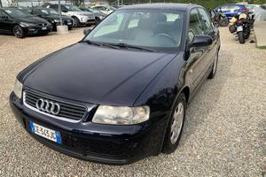 AUDI A3 1.6 cat 5p. Ambiente